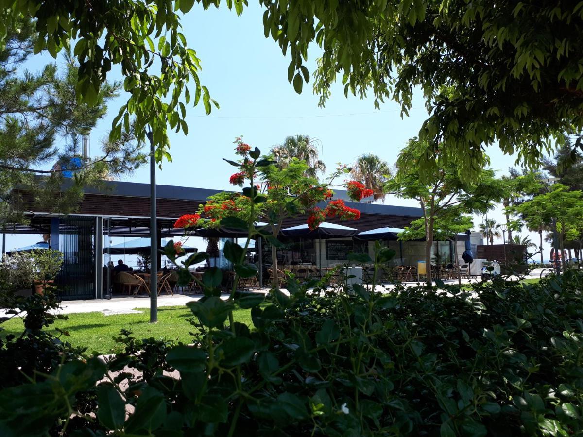 Sea Front & City Center, Amazing Sea View Limassol Exteriör bild