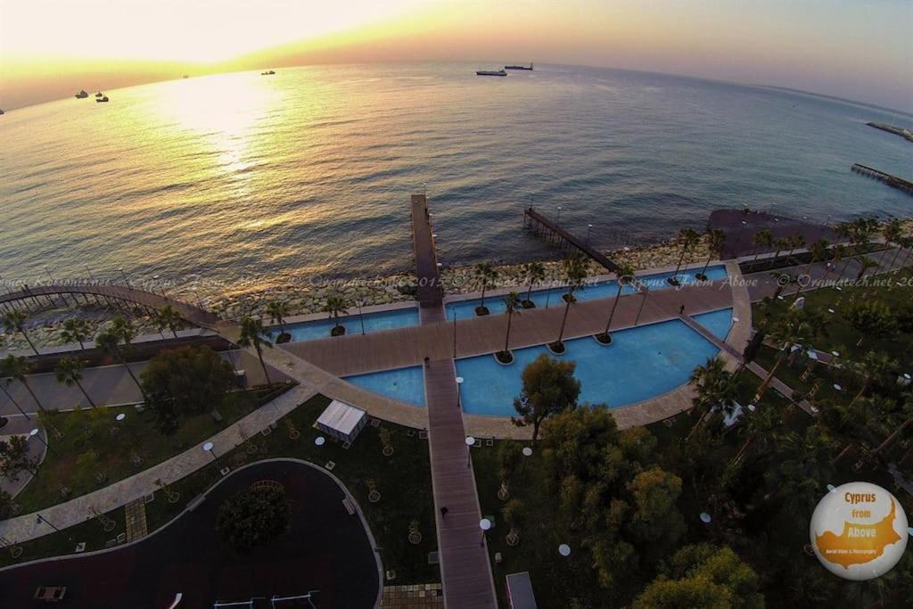 Sea Front & City Center, Amazing Sea View Limassol Exteriör bild