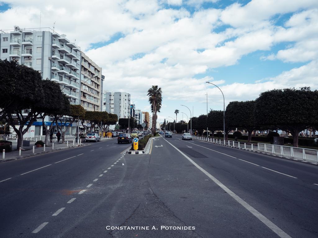Sea Front & City Center, Amazing Sea View Limassol Exteriör bild