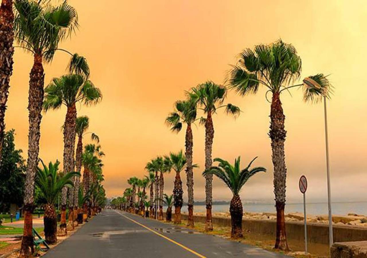 Sea Front & City Center, Amazing Sea View Limassol Exteriör bild